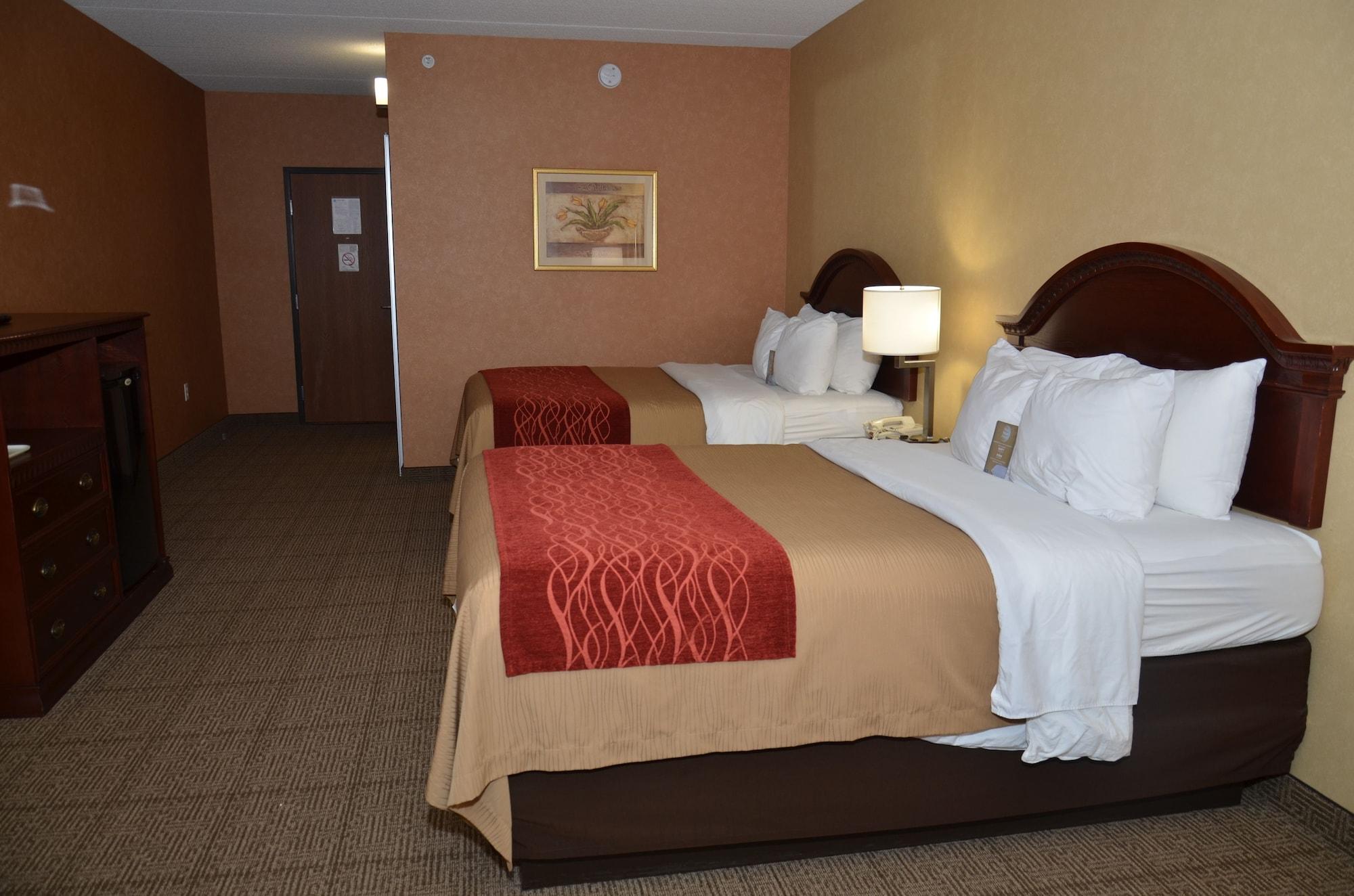 Quality Inn Near Walden Galleria Mall Cheektowaga Exterior foto