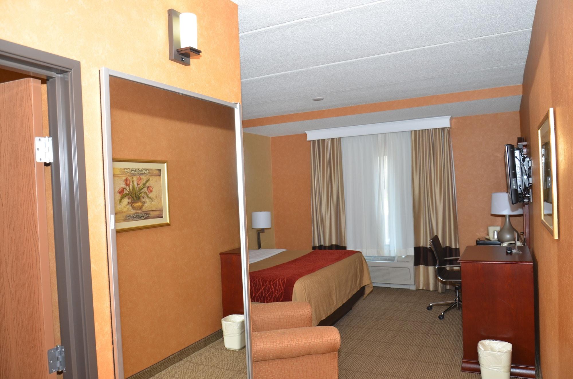 Quality Inn Near Walden Galleria Mall Cheektowaga Exterior foto