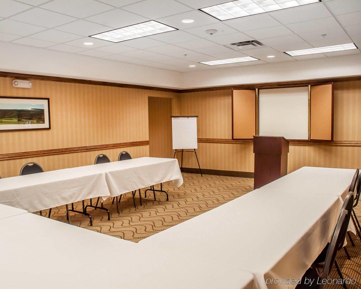 Quality Inn Near Walden Galleria Mall Cheektowaga Exterior foto