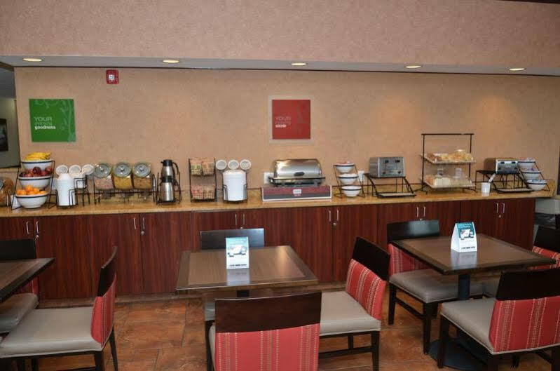 Quality Inn Near Walden Galleria Mall Cheektowaga Exterior foto